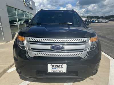 2015 Ford Explorer, $9998. Photo 4