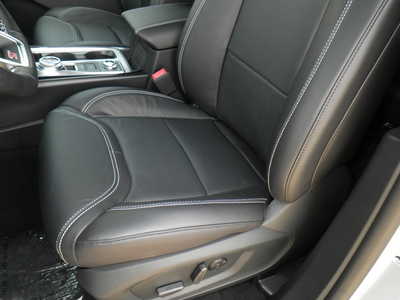 2022 Ford Explorer, $35998. Photo 11