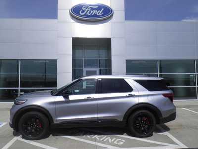 2022 Ford Explorer, $35998. Photo 4