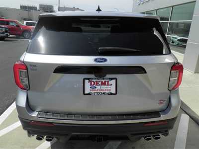2022 Ford Explorer, $35998. Photo 6