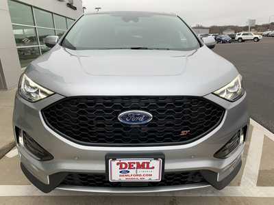 2022 Ford Edge, $24998. Photo 5