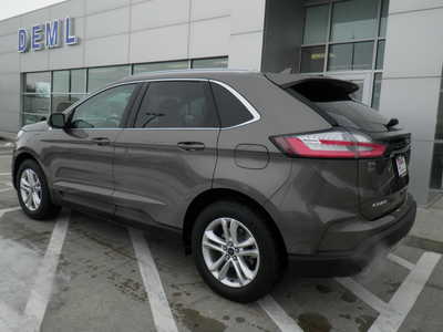 2019 Ford Edge, $17998. Photo 3