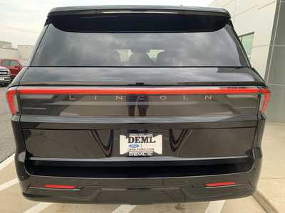 2025 Lincoln Navigator, $108190. Photo 6