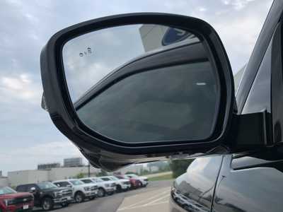 2025 Lincoln Navigator, $108190. Photo 9