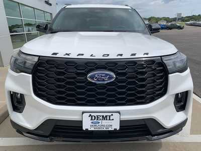 2025 Ford Explorer, $46998. Photo 5