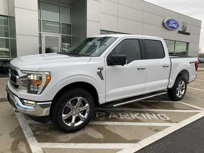 2022 Ford F150 Crew Cab, $40998. Photo 2