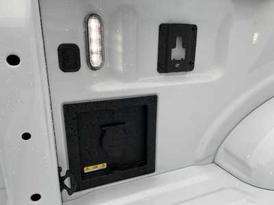 2022 Ford F150 Crew Cab, $40998. Photo 9
