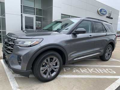 2025 Ford Explorer, $44998. Photo 2