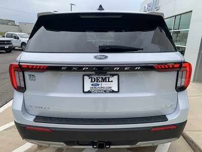 2025 Ford Explorer, $44998. Photo 6