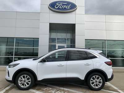 2024 Ford Escape, $23998. Photo 4