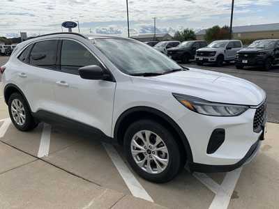 2024 Ford Escape, $23998. Photo 7