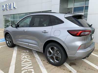 2024 Ford Escape, $24998. Photo 3