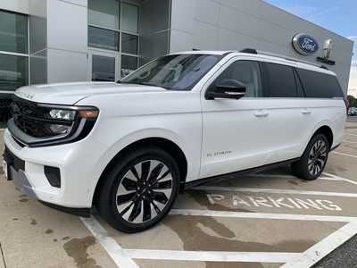 2025 Ford Expedition Max, $82998. Photo 2