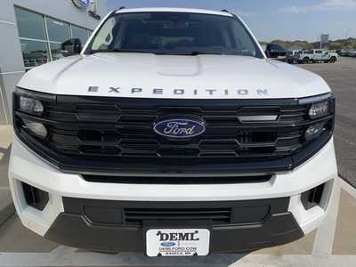 2025 Ford Expedition Max, $74998. Photo 5