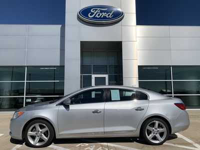 2010 Buick LaCrosse, $8998. Photo 4