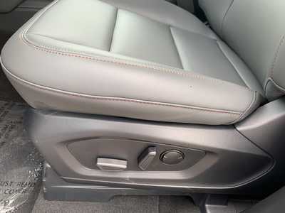 2025 Ford Explorer, $45998. Photo 12