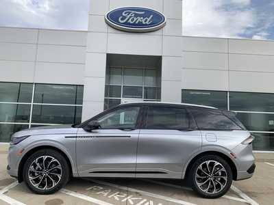 2026 Lincoln Nautilus, $63775. Photo 4