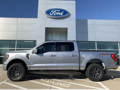 2022 Ford F-150, $45998. Photo 4