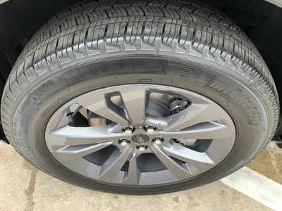 2023 Ford Explorer, $33998. Photo 9