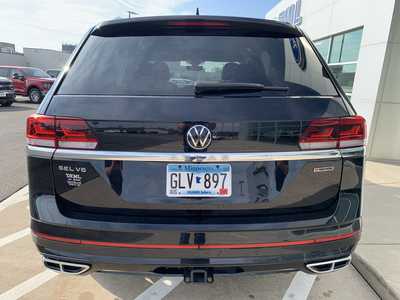 2021 Volkswagen Atlas, $30998. Photo 6