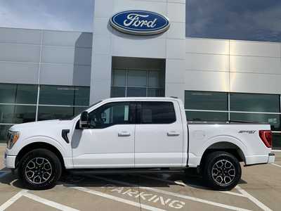2021 Ford F150 Crew Cab, $29998. Photo 4