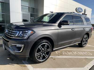 2021 Ford Expedition, $29998. Photo 2