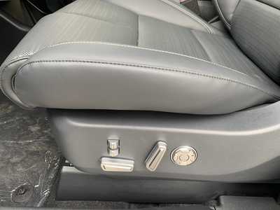 2026 Lincoln Nautilus, $68998. Photo 11