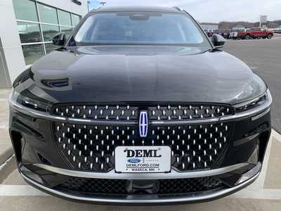 2026 Lincoln Nautilus, $68998. Photo 5