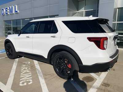 2022 Ford Explorer, $34998. Photo 3