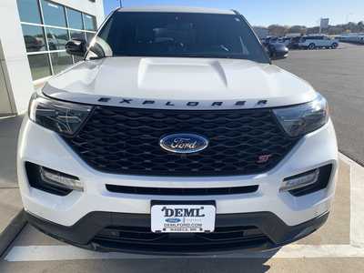 2022 Ford Explorer, $34998. Photo 5