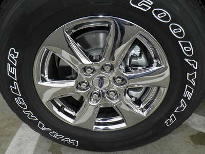 2020 Ford F150 Crew Cab, $23998. Photo 8