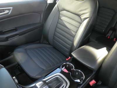 2018 Ford Edge, $11998. Photo 11