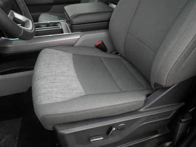 2021 Ford F150 Crew Cab, $27998. Photo 12