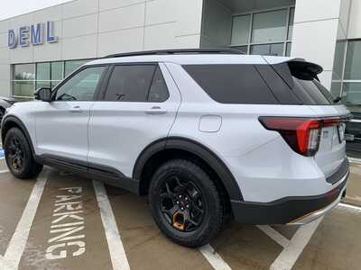 2026 Ford Explorer, $58998. Photo 3