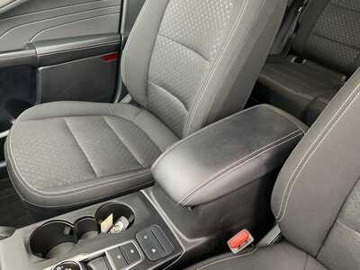 2025 Ford Escape, $22998. Photo 10