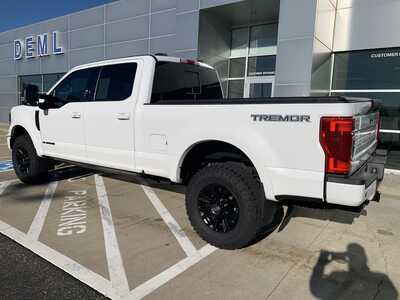 2022 Ford F350 Crew Cab, $59998. Photo 3