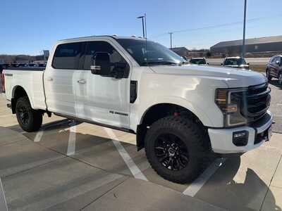 2022 Ford F350 Crew Cab, $59998. Photo 7