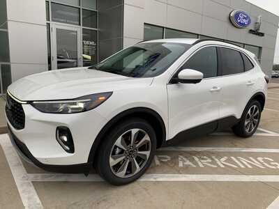 2023 Ford Escape, $26998. Photo 2