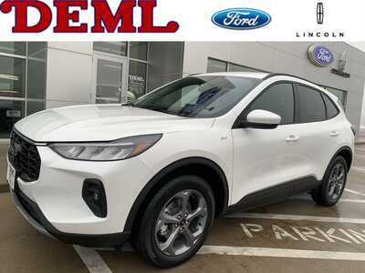 2026 Ford Escape, $34370. Photo 1