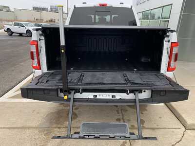 2022 Ford F150 Crew Cab, $37998. Photo 11