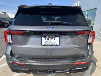 2025 Ford Explorer, $38998. Photo 6