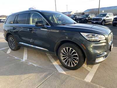 2023 Lincoln Aviator, $44998. Photo 7