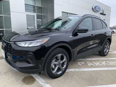 2025 Ford Escape, $24998. Photo 2