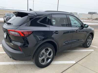 2025 Ford Escape, $24998. Photo 8