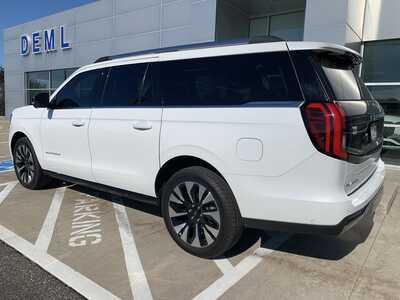 2025 Ford Expedition Max, $72998. Photo 3