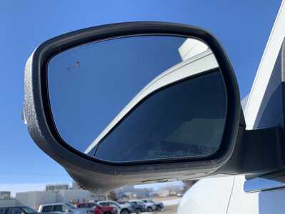 2025 Ford Expedition Max, $72998. Photo 9