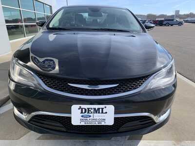 2015 Chrysler 200, $6998. Photo 5