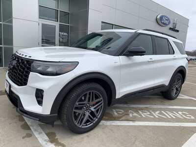 2026 Ford Explorer, $49998. Photo 2