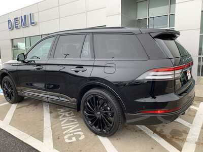 2023 Lincoln Aviator, $41998. Photo 3