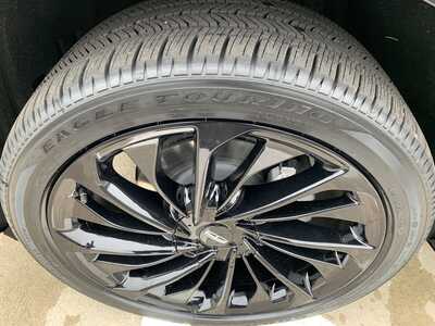 2023 Lincoln Aviator, $41998. Photo 9